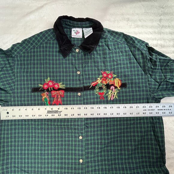 Nutcracker Womens Embroidered Holiday Christmas Plaid Button-Up Shirt XL Green - Picture 6 of 8